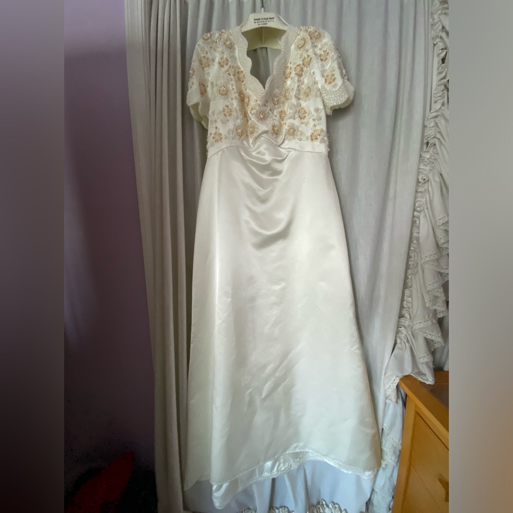 Alfred Angelo Vintage Wedding Dress + Train Skirt Stunning Beaded Sequins Pearls